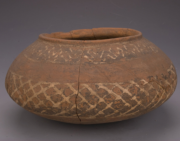 新石器时代大汶口文化彩绘陶钵